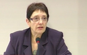 Η αντίδραση της Παπαρήγα για την αποχώρηση Καρατζαφέρη