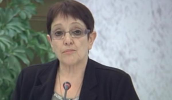 Α.Παπαρήγα: Η κρίση συσπείρωσε τα αστικά κόμματα