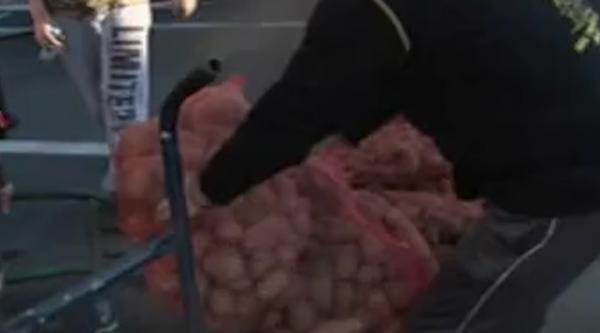 Άλλοι 75 τόνοι πατάτας πωλήθηκαν χωρίς μεσάζοντα στην Κατερίνη