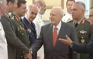 Αδικα τα μέτρα αλλά υπομονή είπε ο Κ.Παπούλιας στους ένστολους