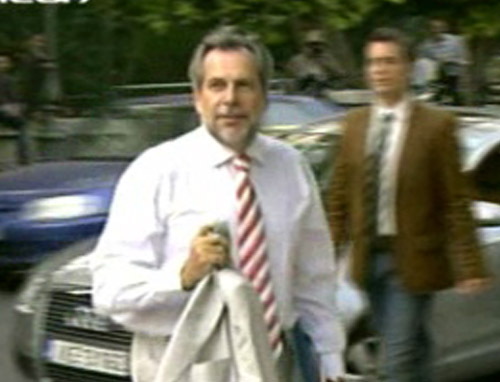 Αρραγής η ΚΟ του ΠΑΣΟΚ, στηρίζει την κυβέρνηση, λέει ο Χρ.Παπουτσής