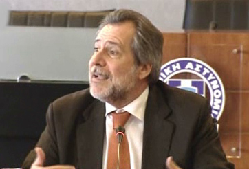 Χρ.Παπουτσής: Δεν «έδειξα» καμία συγκεκριμένη υπηρεσία της ΕΛ.ΑΣ.