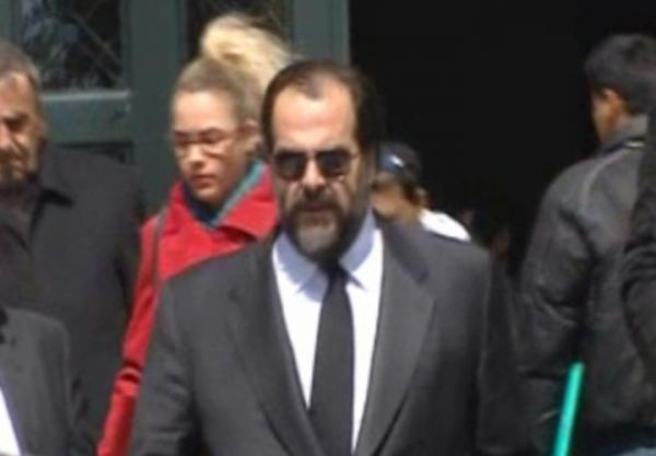 Ο Ν.Πατέρας παραδέχτηκε ότι έχει δει δύο κασέτες