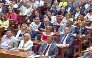 Βουλευτές του ΠαΣοΚ «απειλούν» να μην ψηφίσουν το πολυνομοσχέδιο
