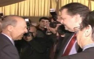 Αρνητική απάντηση Σημίτη στην πρόσκληση Βενιζέλου