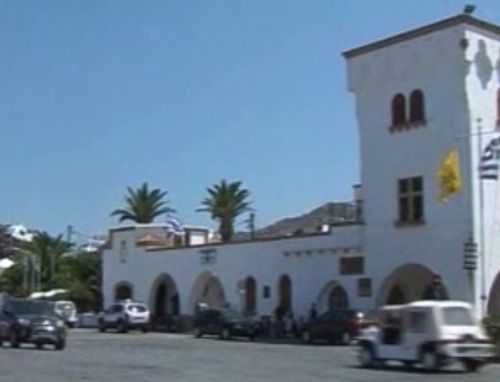 Τους ανάγκασαν να… γδυθούν