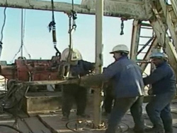 Νέες έρευνες για πετρέλαιο και αέριο σε 12 χερσαίες περιοχές