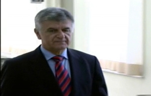 Εκτεθειμένος ο Φ.Πετσάλνικος για τη χρηματοδότηση στον Γράμμο