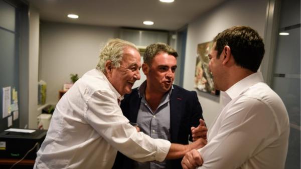 Μανώλης Πετσίτης : Ο εντιμότατος φίλος του κυρίου Τσίπρα