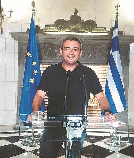 Σκάνδαλο Πετσίτη: Εγγραφο – φωτιά από τη ΔΕΠΑ για τα δάνεια του Λαυρεντιάδη