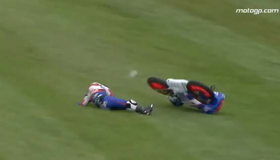 MotoGP Αυστραλίας 2013: Όλες οι πτώσεις του αγώνα