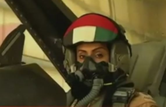 Η πρώτη γυναίκα πιλότος στα Ηνωμένα Αραβικά Εμιράτα