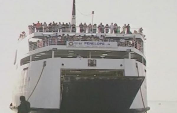 Συλλήψεις δύο ναυτεργατών στο λιμάνι της Ραφήνας