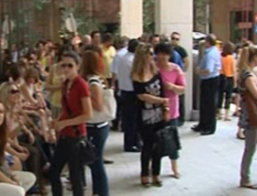 Εξετάζει η κυβέρνηση την πρόταση Σάλλα – Θετικοί ΝΔ-ΛΑΟΣ, αντιδρά η Αριστερά