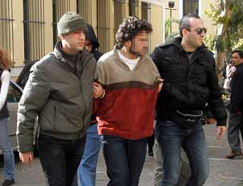 Πέντε απόπειρες ανθρωποκτονιών