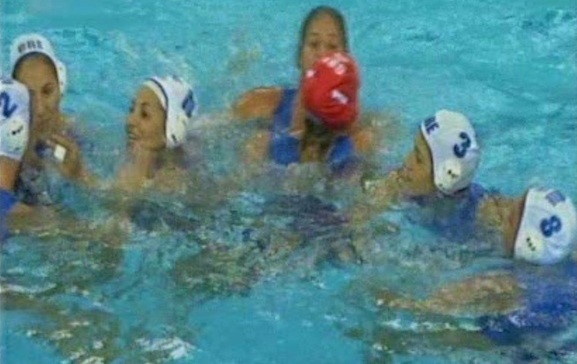 Πρόκριση στα ημιτελικά για την εθνική πόλο γυναικών επί της Ολλανδίας