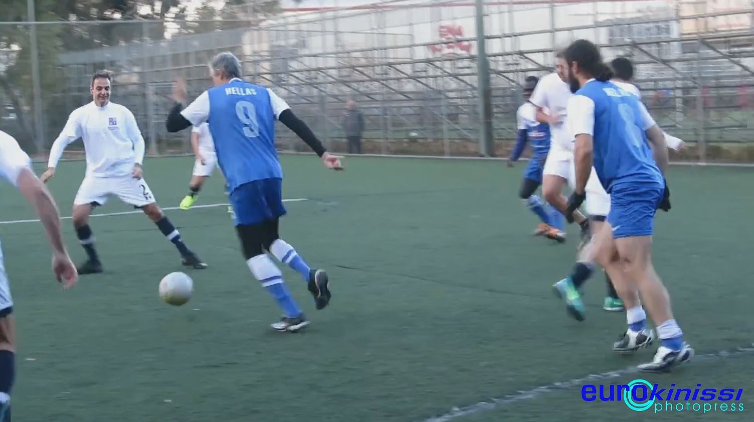 Με τη συμμετοχή Μητσοτάκη ο αγώνας ΝΔ – Εθνική Ομάδα Αστέγων