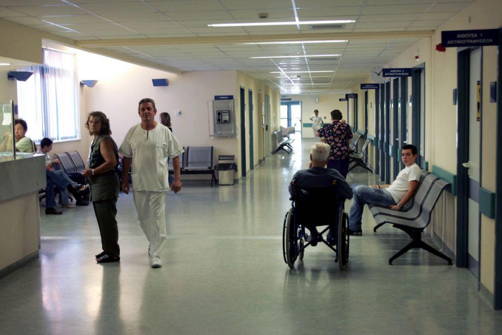 ΠΟΕΔΗΝ: Ψηφοθηρικά παιχνίδια οι 1.116 προσλήψεις στο υπουργείο Υγείας