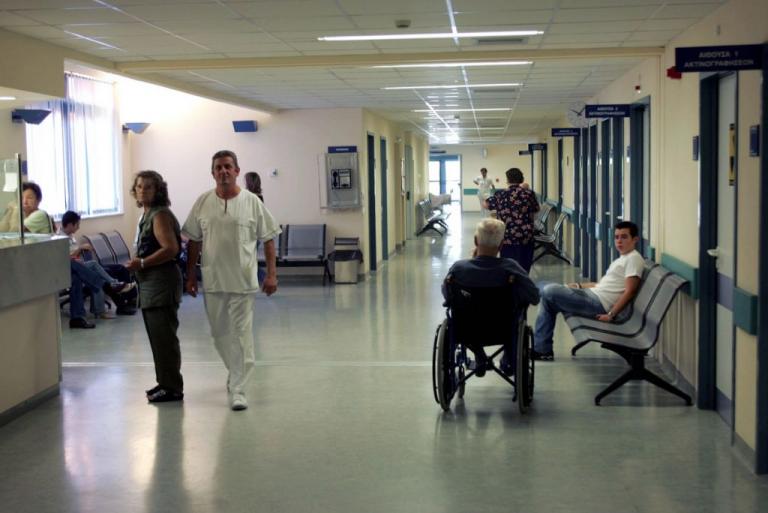 ΠΟΕΔΗΝ: Ψηφοθηρικά παιχνίδια οι 1.116 προσλήψεις στο υπουργείο Υγείας