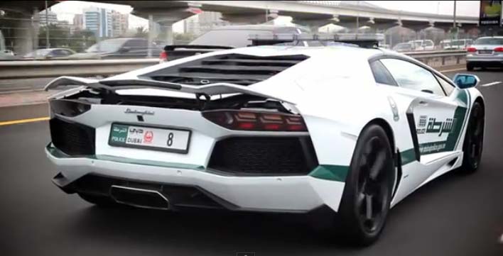 Tα πανάκριβα περιπολικά του Ντουμπάι σε δράση