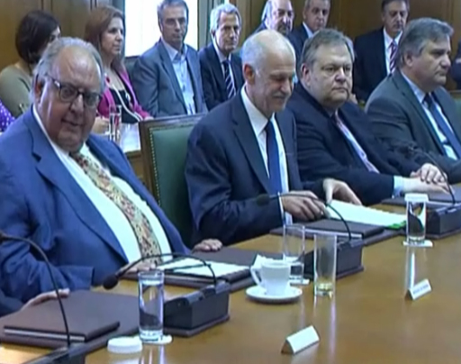 Κόντρα ΝΔ – ΠΑΣΟΚ για τον όρο «επιλεκτική χρεοκοπία»