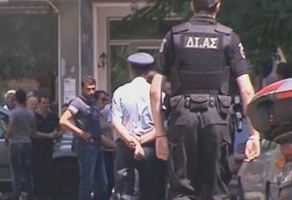 Διπλό έγκλημα αποκαλύφθηκε στην πλατεία Αττικής