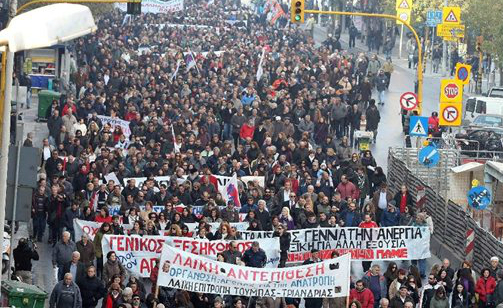 Δηλώσεις των κομμάτων για την απεργία της ΓΣΕΕ-ΑΔΕΔΥ