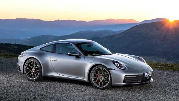 Από το 2022 η plug-in υβριδική έκδοση της Porsche 911