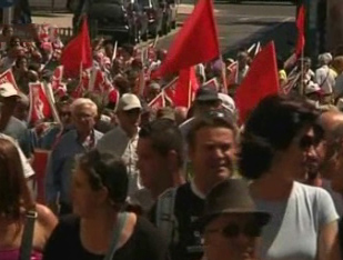 Διαδηλώσεις στη Λισαβόνα κατά των μέτρων της λιτότητας