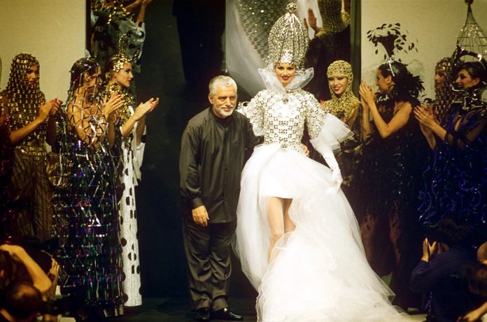 Πάκο Ραμπάν: ο μεταλλουργός της μόδας