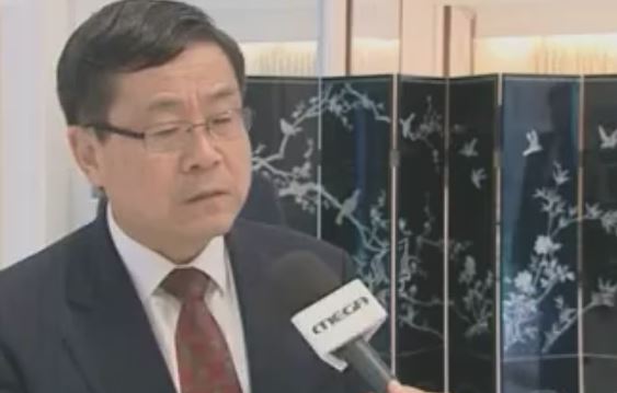 Ο Κινέζος πρέσβης περιγράφει τη σημασία του ταξιδιού Σαμαρά στο Πεκίνο