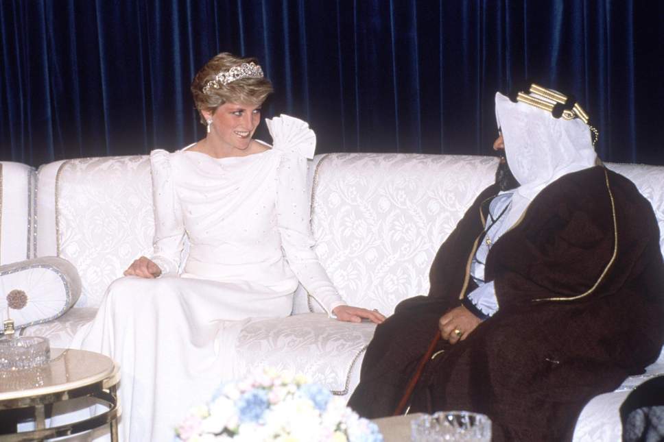 Αυτό το φόρεμα αγοράστηκε για 200 λίρες και αναμένεται να αξίζει 100.000