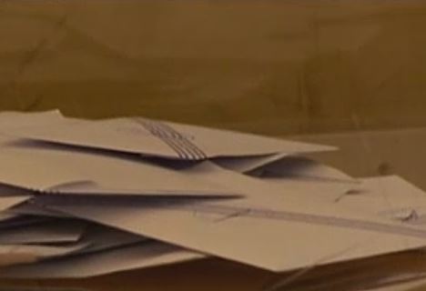 Η αποχή χτύπησε «κόκκινο» εξαιτίας απογοήτευσης και κούρασης