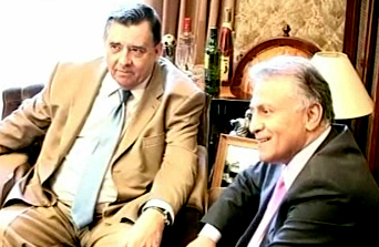 «Πολιτικό πραξικόπημα» η προσπάθεια να τεθεί σε αργία ο Π.Ψωμιάδης, λέει ο Γ.Καρατζαφέρης