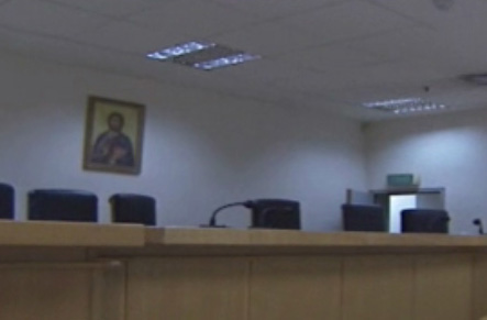 Οργή δικηγόρων για την επίσκεψη της τρόικας σε φορείς της Δικαιοσύνης