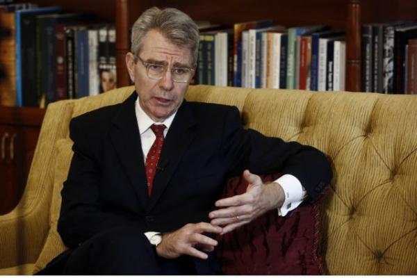 Pyatt stresses US backing for Greek economic growth, investments