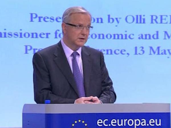 Ο Όλι Ρεν κάλεσε όλες τις πολιτικές δυνάμεις στην Ελλάδα να δείξουν «υπευθυνότητα»