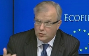 Ολι Ρεν: Θέλουμε γραπτές δεσμεύσεις από την Ελλάδα