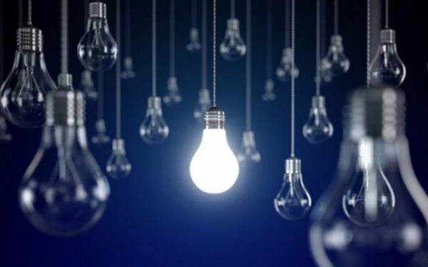 Γιατί συμφέρει να αλλάξετε τώρα πάροχο ηλεκτρικού ρεύματος