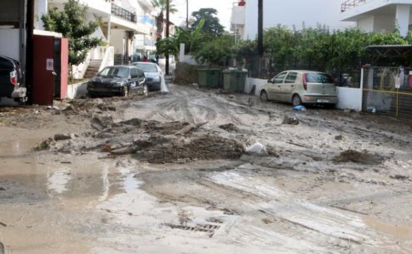 Καταστροφικό το πέρασμα της κακοκαιρίας σε Ρόδο, Ψέριμο και Κάλυμνο