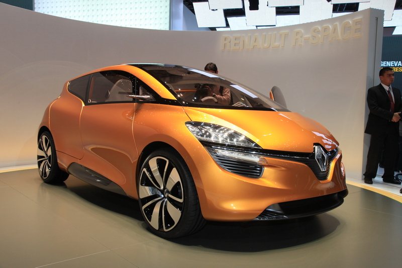 81e Salon International de l’ Auto – Geneve 2011: Renault R-Space Concept