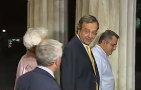 Σαμαράς: Αν ο ΣΥΡΙΖΑ πάρει την εξουσία δεν θα μείνει στις τράπεζες ούτε ευρώ