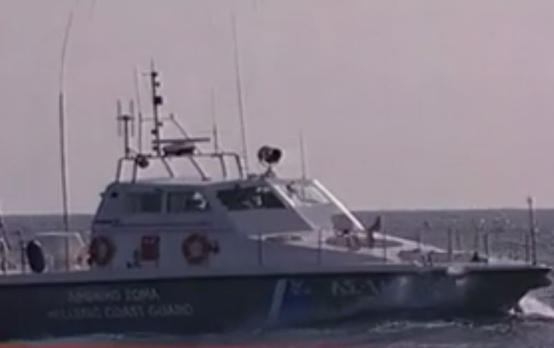 Αποφεύχθηκε νέα τραγωδία με μετανάστες στα στενά της Σάμου