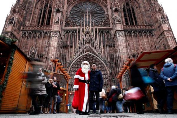 Στρασβούργο : Υπό δρακόντεια μέτρα ασφαλείας άνοιξε η χριστουγεννιάτικη αγορά