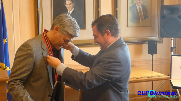 Επίτημος δημότης Αθηναίων ο ηθοποίος Γ. Χωραφάς