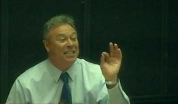 Γ. Σγουρός: Συγγνώμη που δεν χρεοκοπήσαμε την Περιφέρεια Αττικής