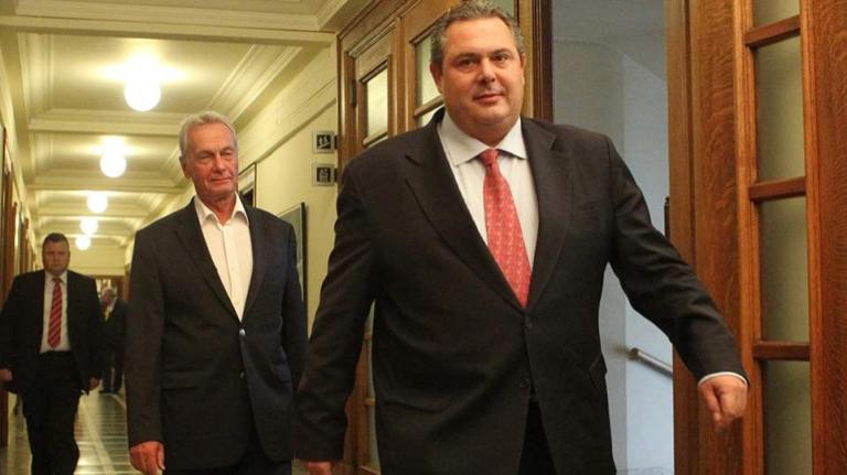 Το Twitter κάνει «κωλοτούμπες» με Σγουρίδη και… ανορθόγραφη ανάρτηση Καμμένου