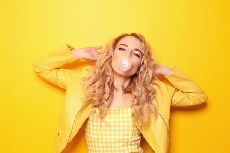 Πώς το μάσημα τσίχλας μπορεί να σας βοηθήσει να αδυνατίσετε