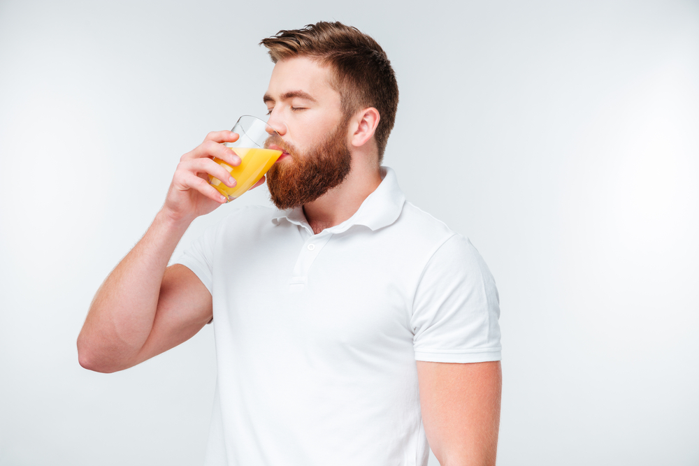 Ένα ποτήρι χυμός πορτοκαλιού μειώνει το ρίσκο της άνοιας κατά 50%