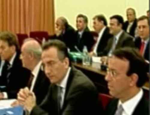 Προς άσκηση και συμπληρωματικής ποινικής δίωξης για την υπόθεση της Siemens